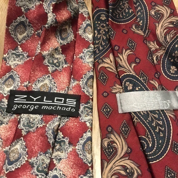 $$-Vintage 90s silk ties - Picture 2 of 2